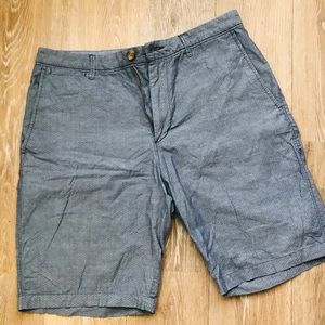 3/$12 Fashionable polka dot shorts, size 33